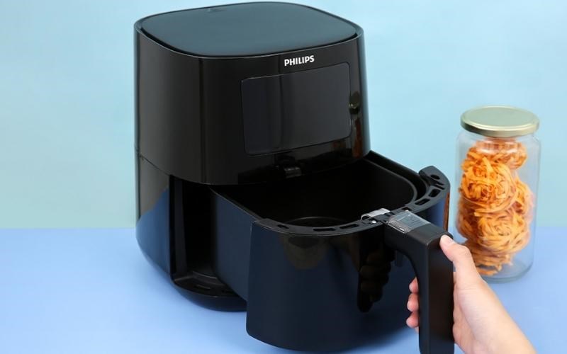 Dung t&iacute;ch sử dụng của nồi nhỏ n&ecirc;n kh&ocirc;ng thể nướng được nhiều thức ăn c&ugrave;ng l&uacute;c