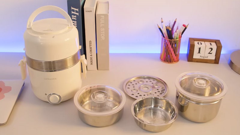 Hộp cơm điện Lock&Lock EJR226IVY - Thương hiệu H&agrave;n Quốc