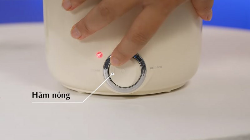 Cắm điện v&agrave; chọn chế độ nấu