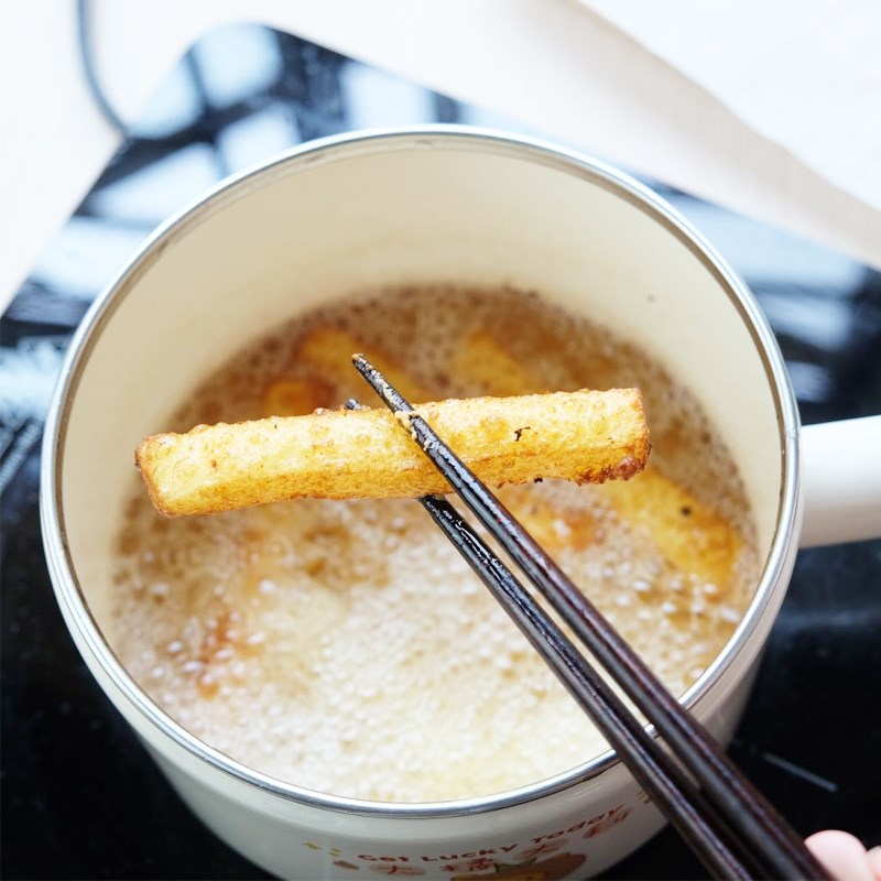 Bước 4 Chiên que khoai tây Khoai tây que