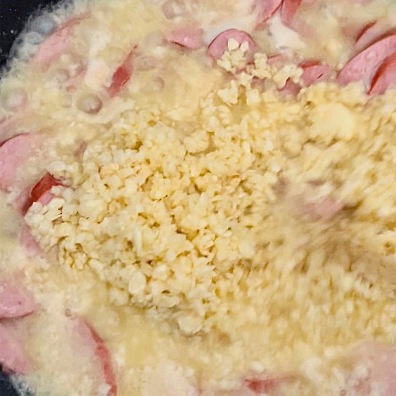 Bước 2 Làm tôm hùm sốt bơ tỏi Tôm hùm sốt bơ tỏi