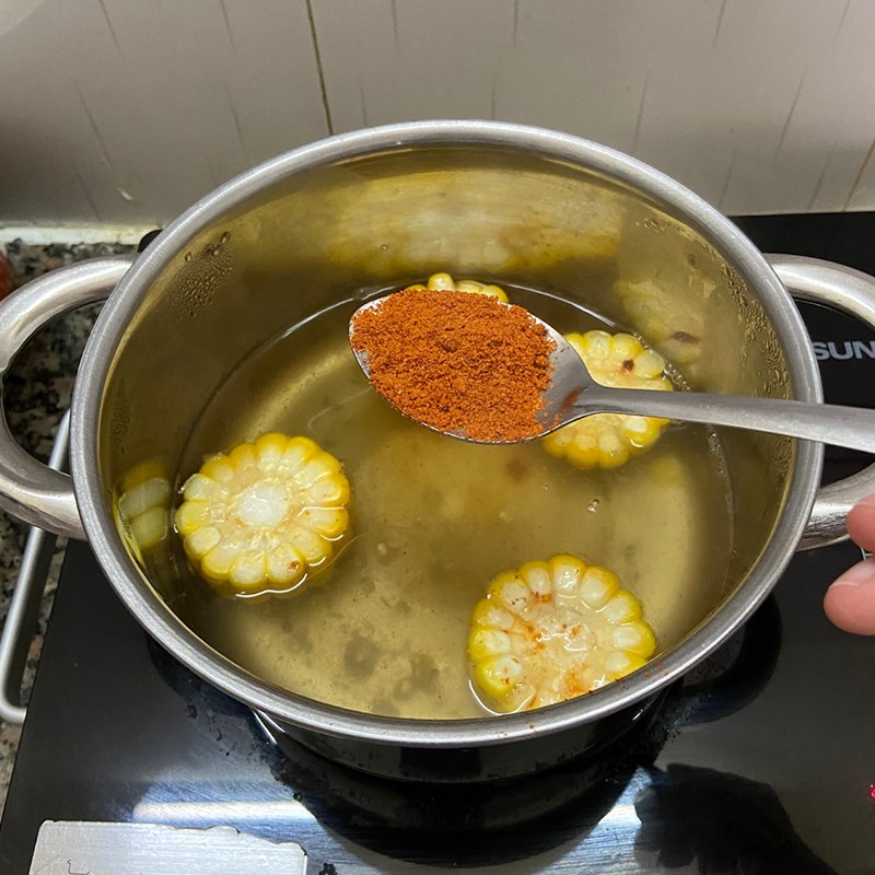 Bước 2 Nấu nước dùng Mì cay chay bột ớt
