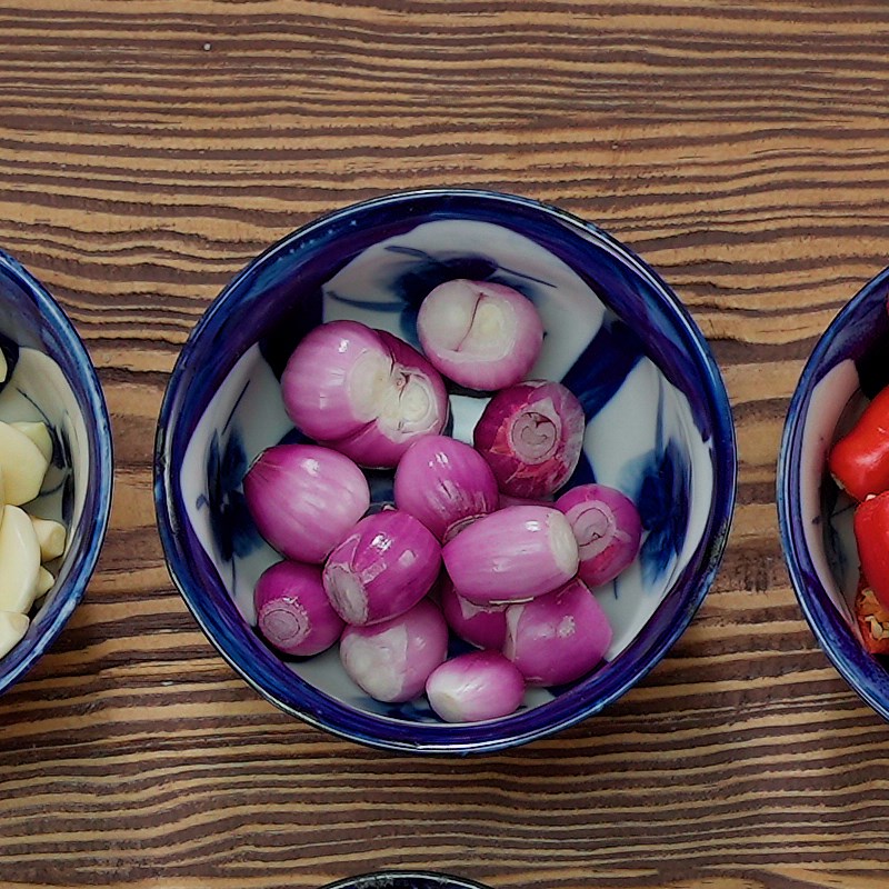 Bước 1 Sơ chế nguyên liệu Sốt nướng muối ớt