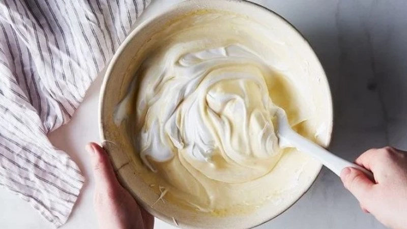 &Acirc;u v&agrave; phới trộn bột