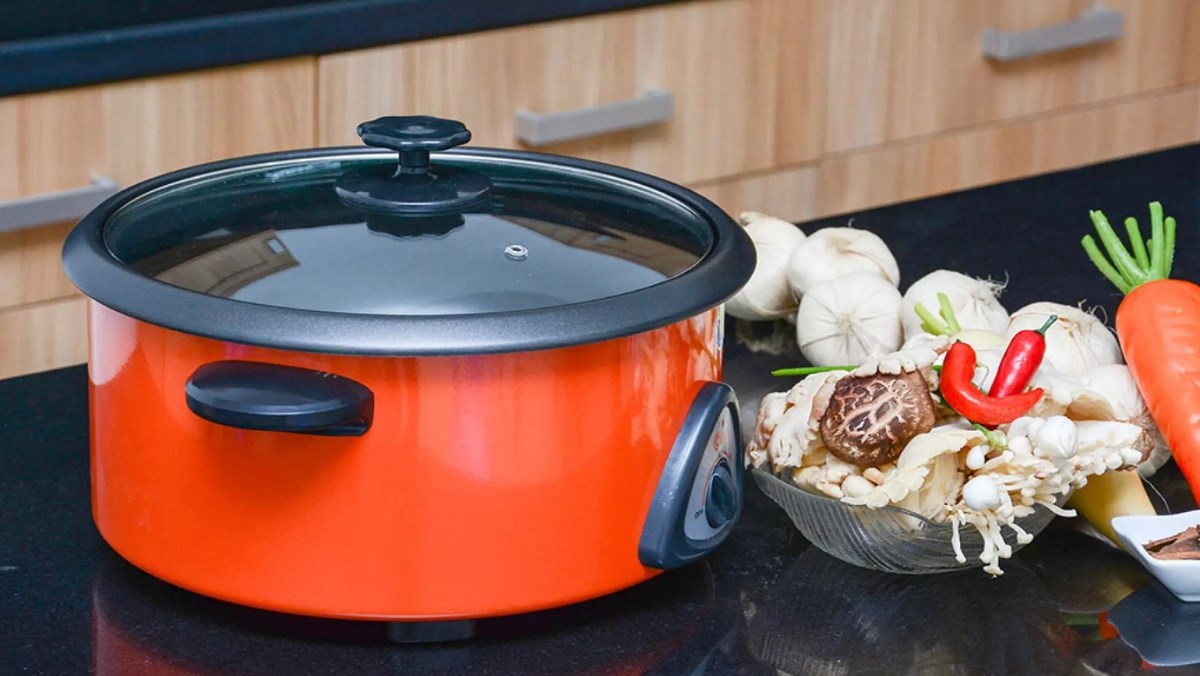 So sánh nồi lẩu nướng đa năng Sunhouse