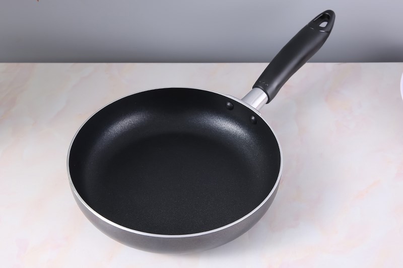 Chảo nh&ocirc;m chống d&iacute;nh 20 cm Delites CR001-20