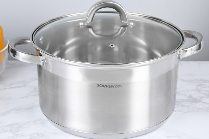 Nồi inox 5 đ&aacute;y nắp k&iacute;nh 26 cm Kangaroo KG876XL