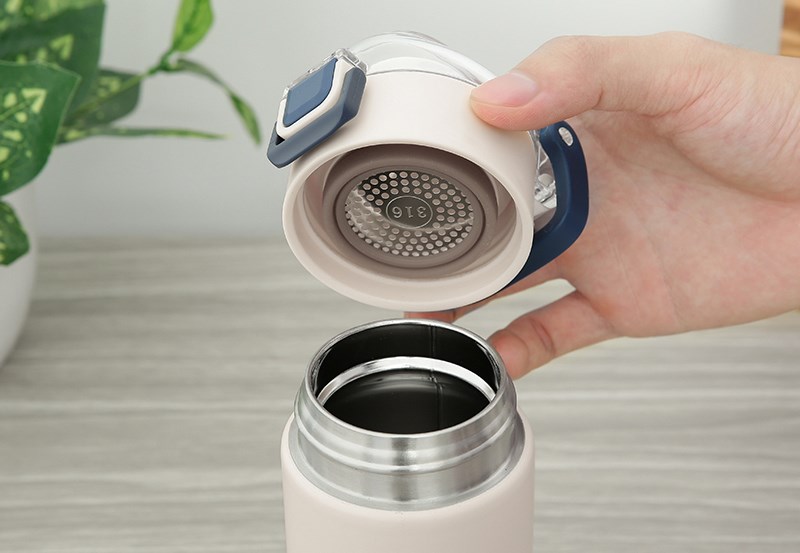 Trang bị lưới lọc trà tiện lợi