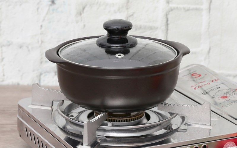 Nồi đất nắp k&iacute;nh 1 l&iacute;t Dong hwa Tucbeghi G702