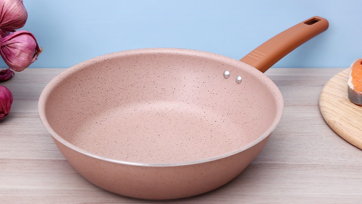 Top chảo chống dính màu hồng