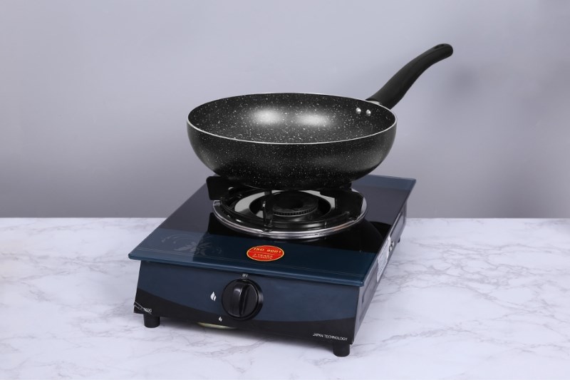 Chảo nh&ocirc;m s&acirc;u chống d&iacute;nh v&acirc;n đ&aacute; đ&aacute;y từ 28 cm Delites CE006-28