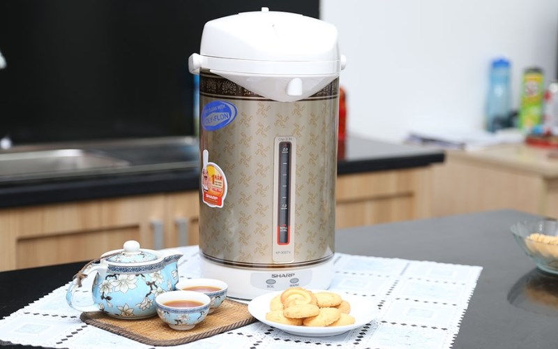 B&igrave;nh thủy điện Sharp KP-30STV RB 2.9 l&iacute;t