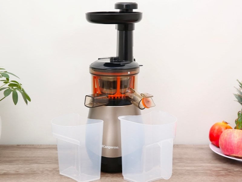 M&aacute;y &eacute;p chậm Kangaroo KG150SJ