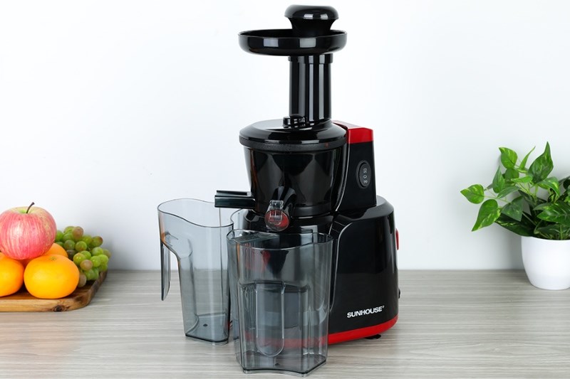 Máy ép chậm Sunhouse có thiết kế phù hợp với mọi không gian bếp