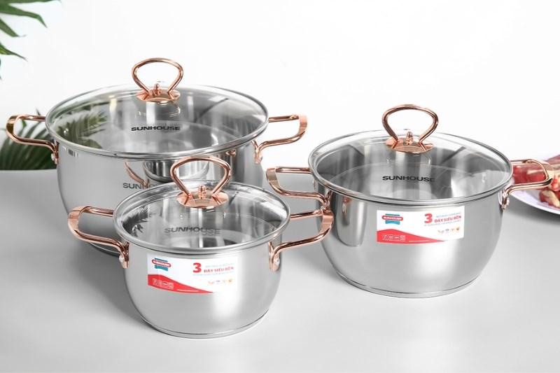 Bộ 3 nồi inox 3 đ&aacute;y nắp k&iacute;nh Sunhouse SHG306