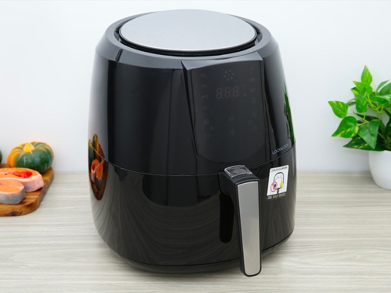 Nồi chi&ecirc;n kh&ocirc;ng dầu Lock&Lock EJF357BLK 5.2 l&iacute;t