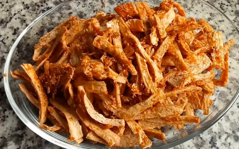 Sườn non chay chi&ecirc;n gi&ograve;n bằng nồi chi&ecirc;n kh&ocirc;ng dầu