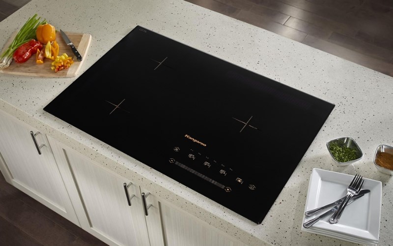 Bếp từ ba v&ugrave;ng nấu lắp &acirc;m Kangaroo KG836i c&oacute; 3 v&ugrave;ng nấu