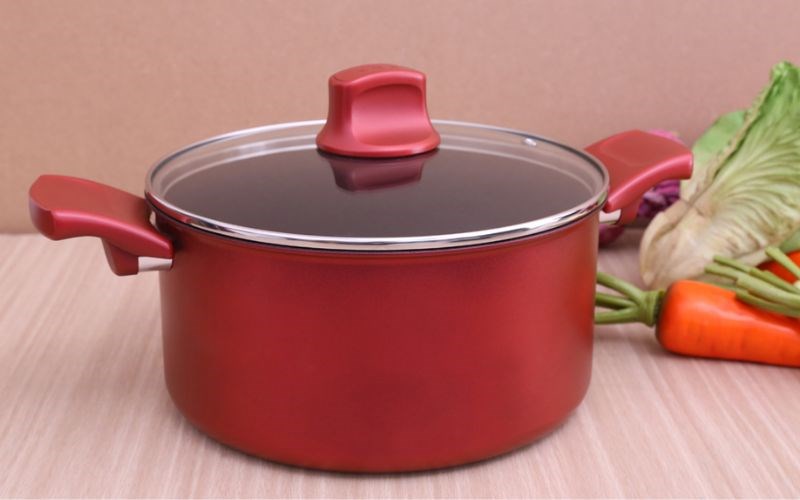 Nồi nh&ocirc;m chống d&iacute;nh nắp k&iacute;nh 24 cm Tefal C6824672