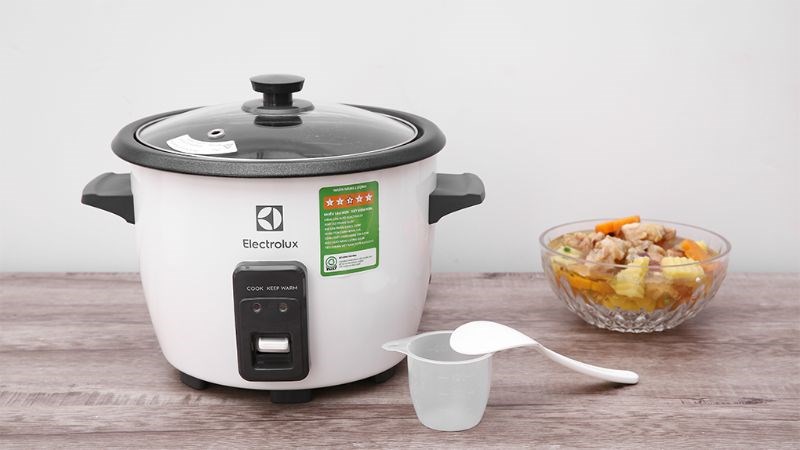 Nồi cơm nắp rời Electrolux 1.8 l&iacute;t E2RC1-320W