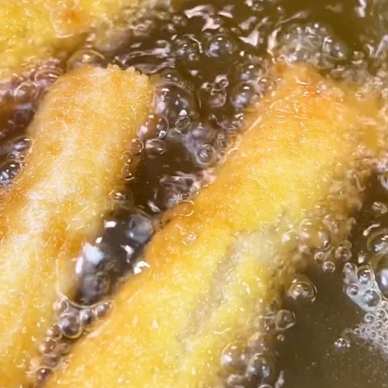 Bước 2 Chiên chả giò phô mai Chả giò phô mai