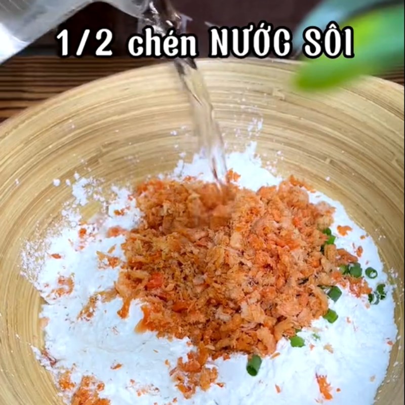 Bước 1 Chuẩn bị nguyên liệu Bánh chị - Đặc sản Bình Dương