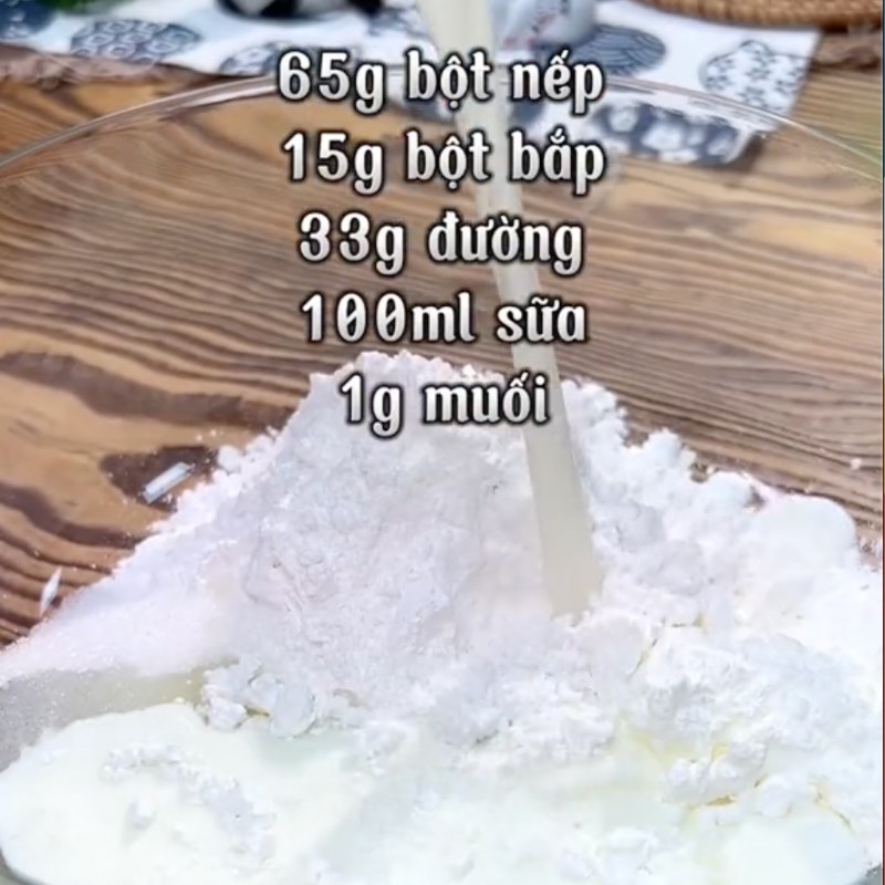 Bước 1 Trộn bột bánh Bánh mochi trà xanh chấm kem sữa