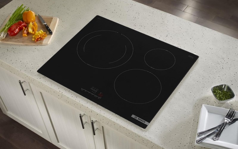 Bếp từ Bosch 3 v&ugrave;ng nấu