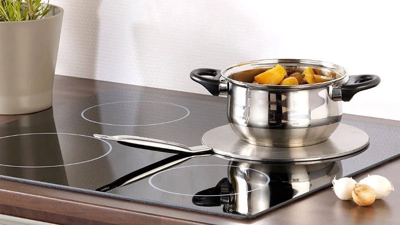 Cách nấu nồi đất trên bếp từ