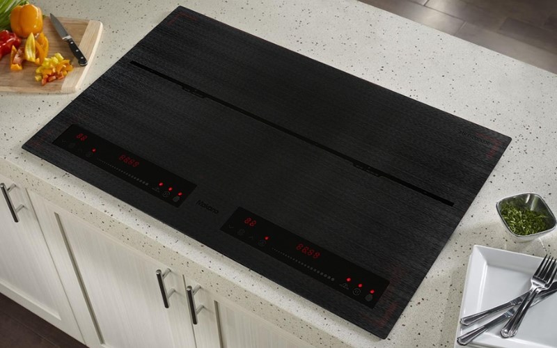 Nên sử dụng bếp từ có bề mặt kính nhám