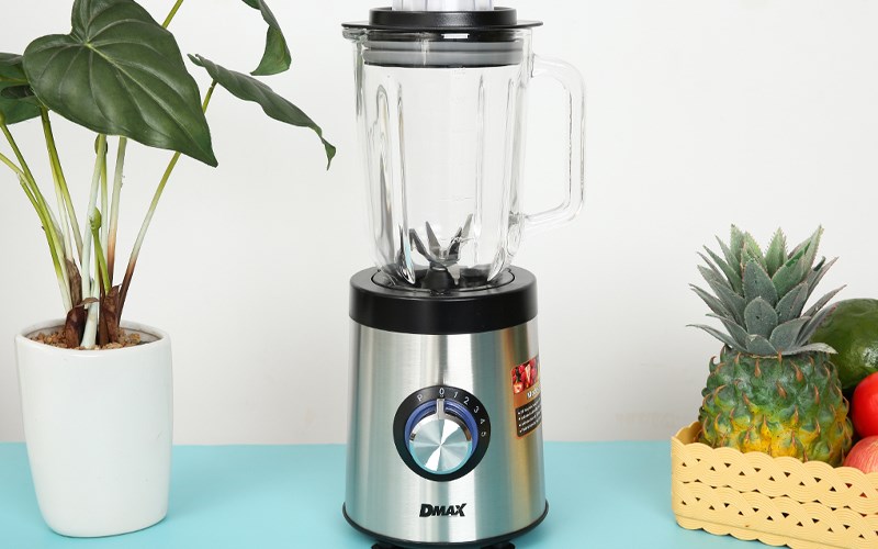 M&aacute;y xay sinh tố DMAX 6760