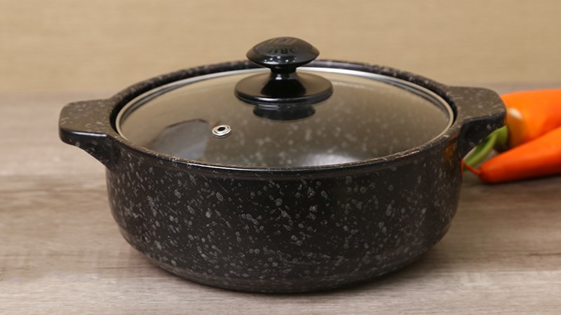 Nồi đất v&acirc;n đ&aacute; hoa cương nắp k&iacute;nh 19 cm Mommy Cook MMVSG