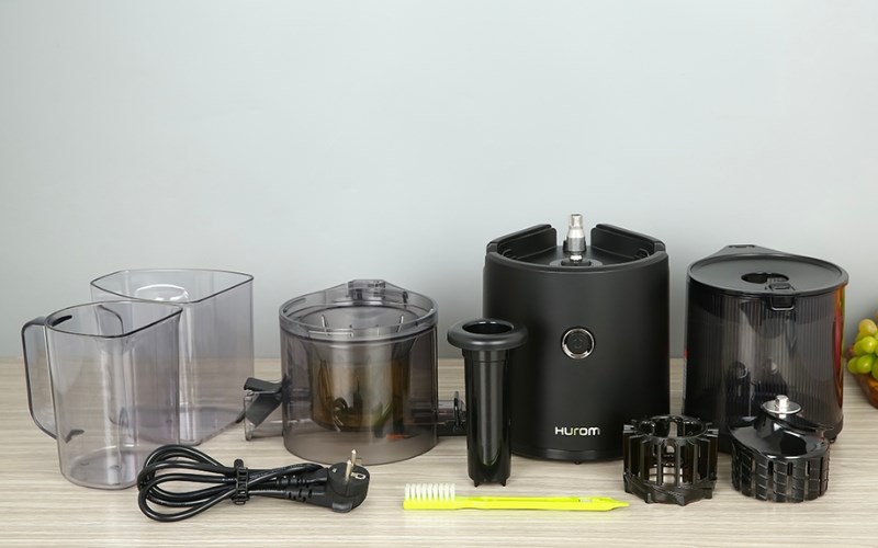 M&aacute;y &eacute;p chậm Hurom c&oacute; cấu tạo chắc chắn