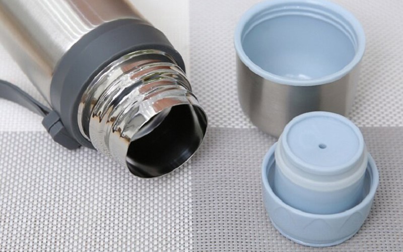 Ruột b&igrave;nh, vỏ b&igrave;nh hoặc lớp ch&acirc;n kh&ocirc;ng bị hư hỏng