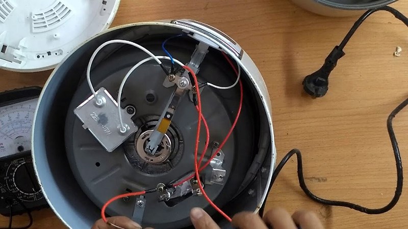 Nguy&ecirc;n nh&acirc;n v&agrave; c&aacute;ch xử l&yacute; lỗi F2 nồi cơm điện Sharp 