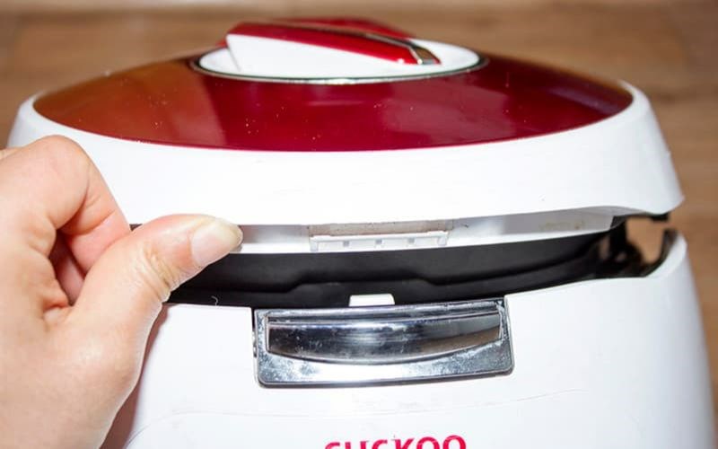 Lỗi e01 nồi cơm zojirushi