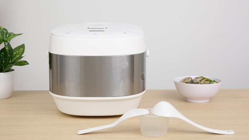 Nồi cơm điện tử Beko 1.8 l&iacute;t RCM 50823W