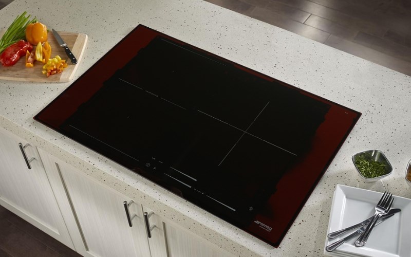 Bếp từ 3 v&ugrave;ng nấu Smeg SI1M7733B (536.64.081)