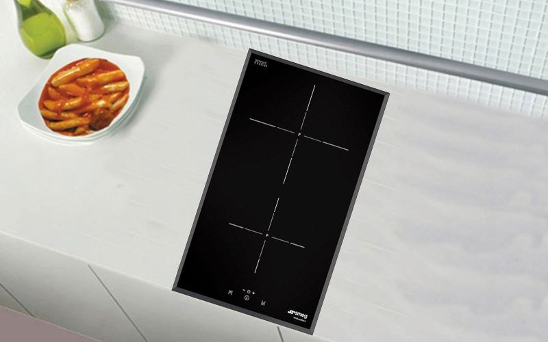 Bếp &acirc;m Smeg SI5322B (536.04.200)