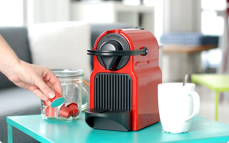 M&aacute;y pha c&agrave; ph&ecirc; vi&ecirc;n n&eacute;n