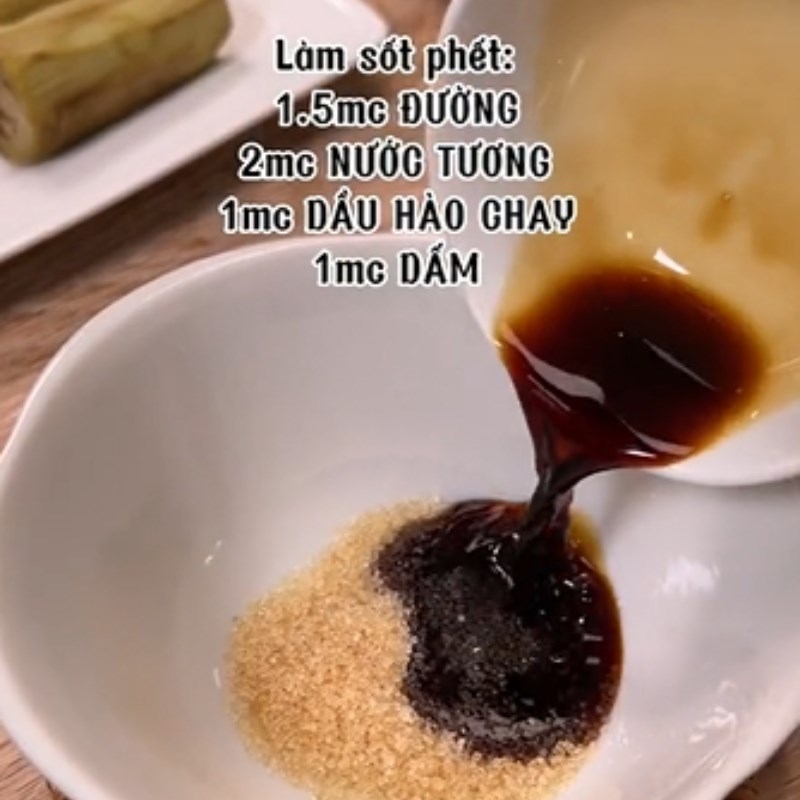 Bước 4 Làm sốt phết Cà tím áp chảo từ dầu chay