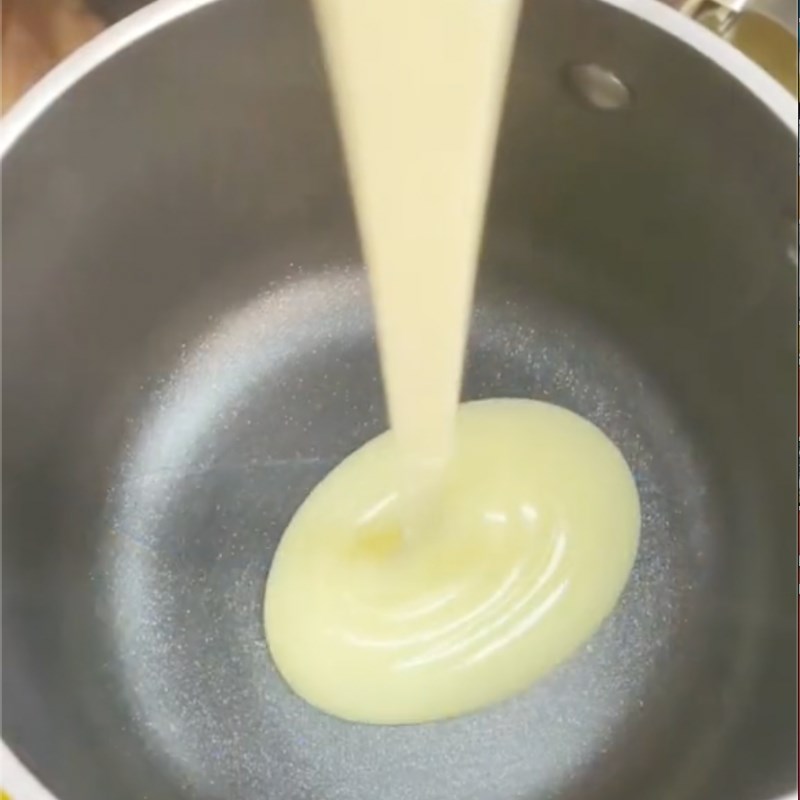 Bước 1 Nấu sữa đặc với bơ lạt Socola Truffles
