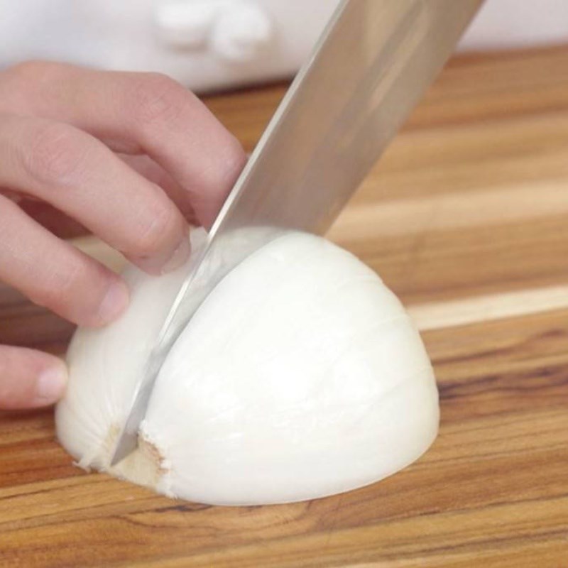Bước 1 Sơ chế nguyên liệu Bún nấm thơm chay