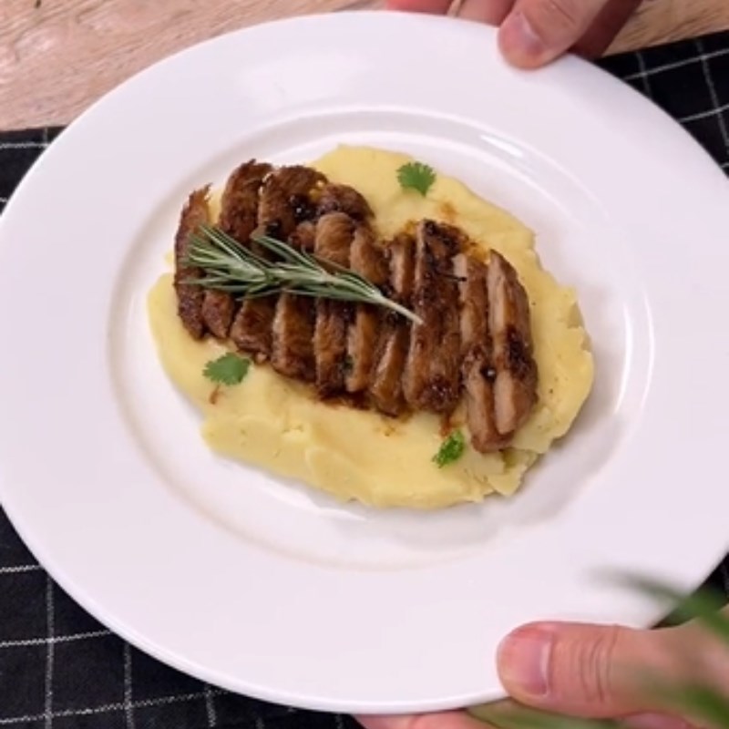 Bước 4 Thành phẩm Bít tết chay từ nấm hầu thủ