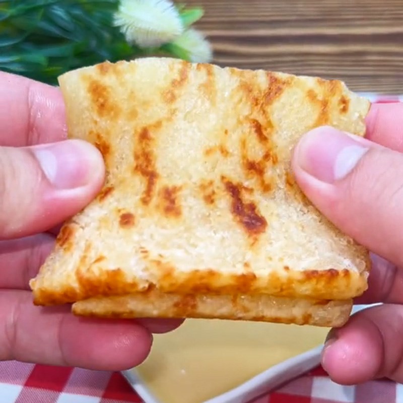 Bước 4 Thành phẩm Bánh khoai mì áp chảo