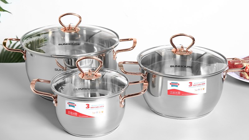 Bộ 3 nồi inox 3 đ&aacute;y nắp k&iacute;nh Sunhouse SHG306