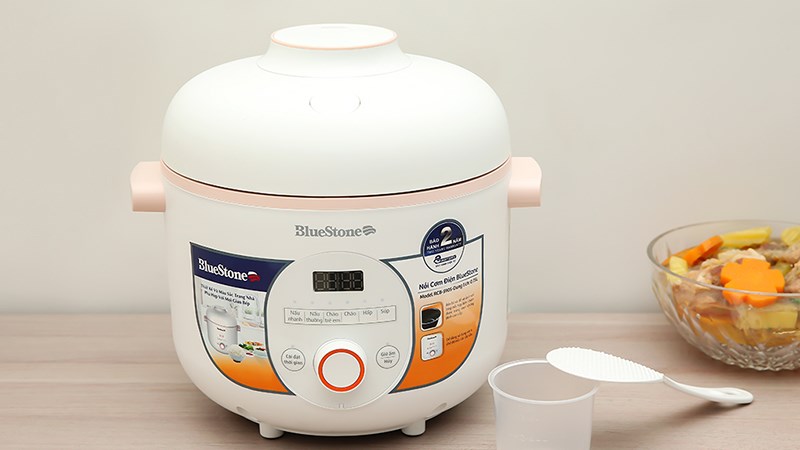 Nồi cơm điện tử BlueStone 0.75 l&iacute;t RCB-5905
