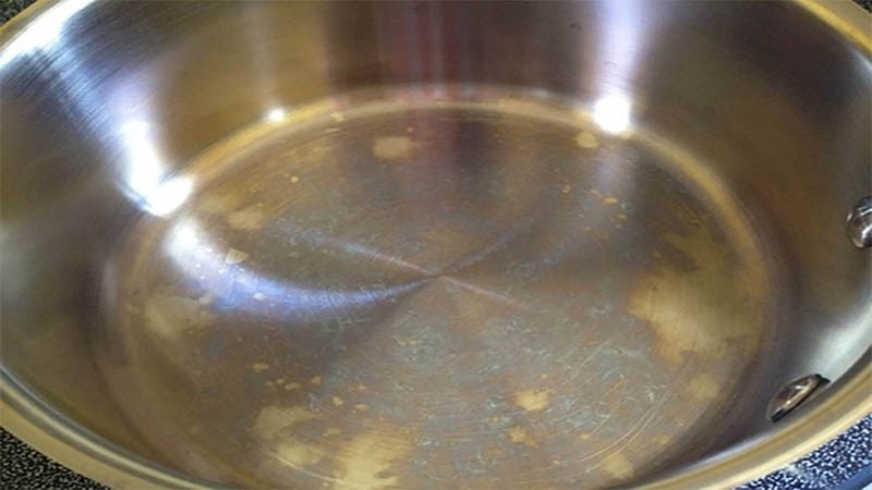 L&yacute; do khiến nồi inox bị đổi m&agrave;u