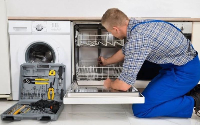 C&aacute;ch khắc phục khi m&aacute;y rửa b&aacute;t Hafele b&aacute;o lỗi F5