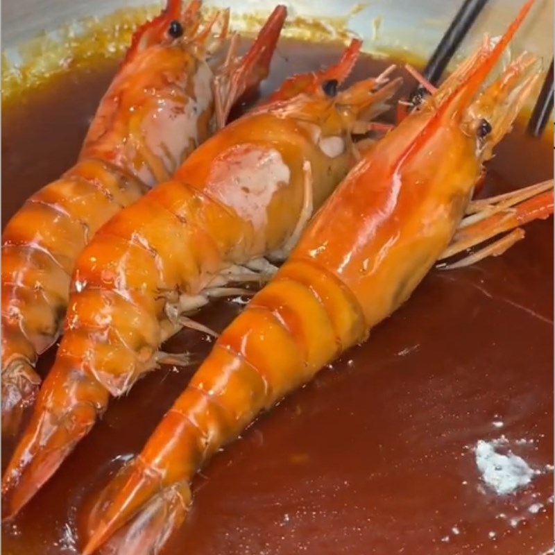 Bước 3 Chế biến Tôm càng rang me chua ngọt (Công thức được chia sẻ từ Tiktok Vào bếp cùng KitchenAZ)